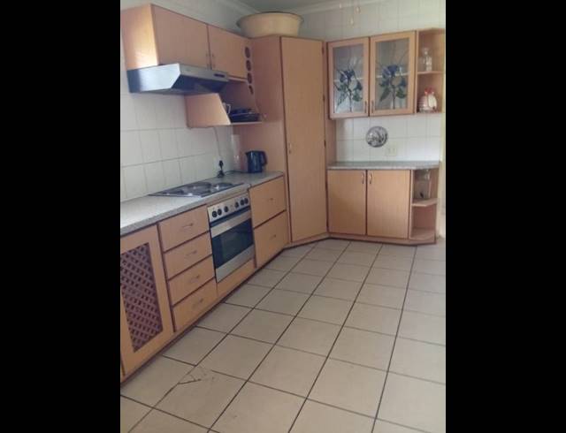 4 BEDROOM HOUSE FOR SALE IN VANDERBIJLPARK SE 6